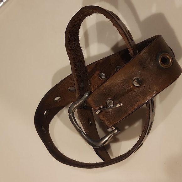 Brown Leather Vintage Grommet Belt - Picture 2 of 3